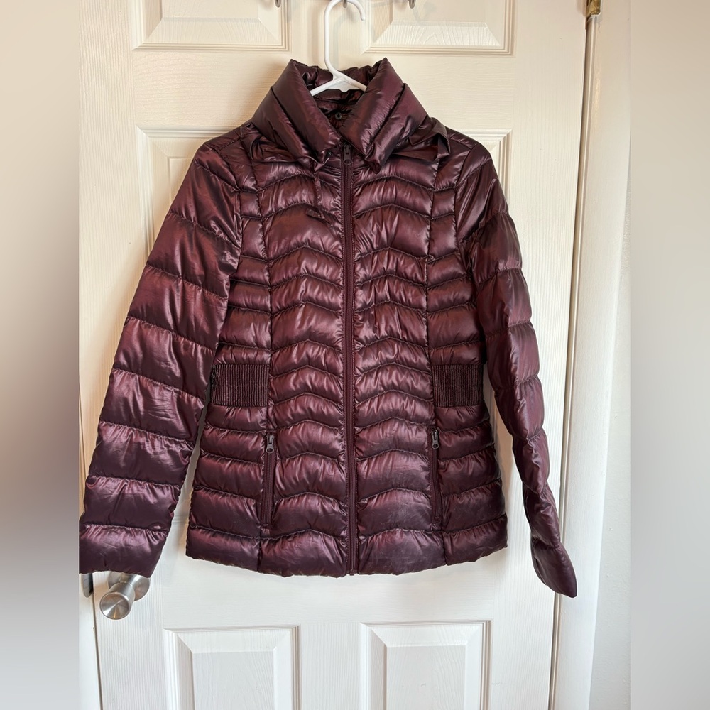 a.n.a Women's Burgundy Puffer Jacket